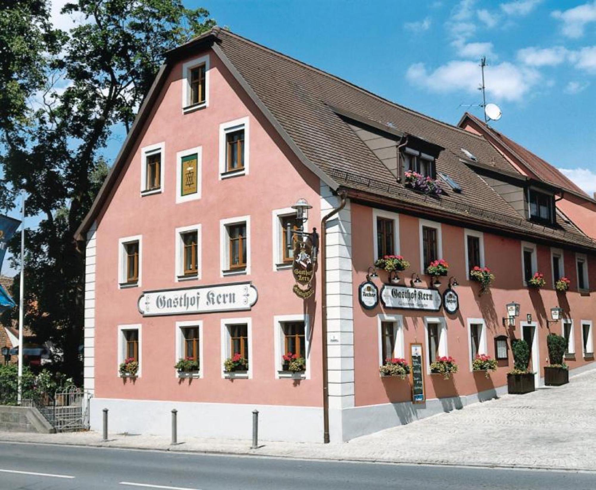 Gasthof Kern Hotel Lehrberg Exterior photo